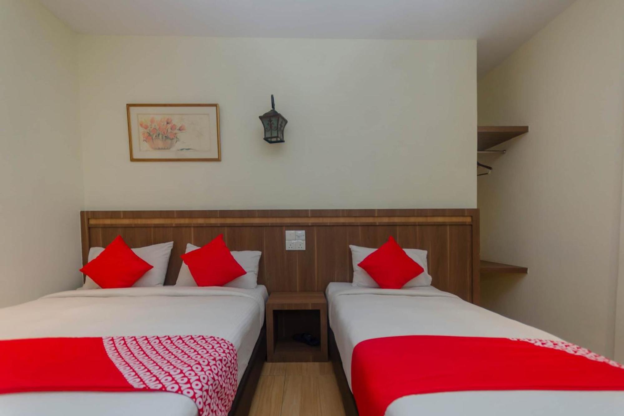 โอโย 596 เดอะ วินเทจ โฮเต็ล Hotel ยะโฮร์บาห์รู ภายนอก รูปภาพ