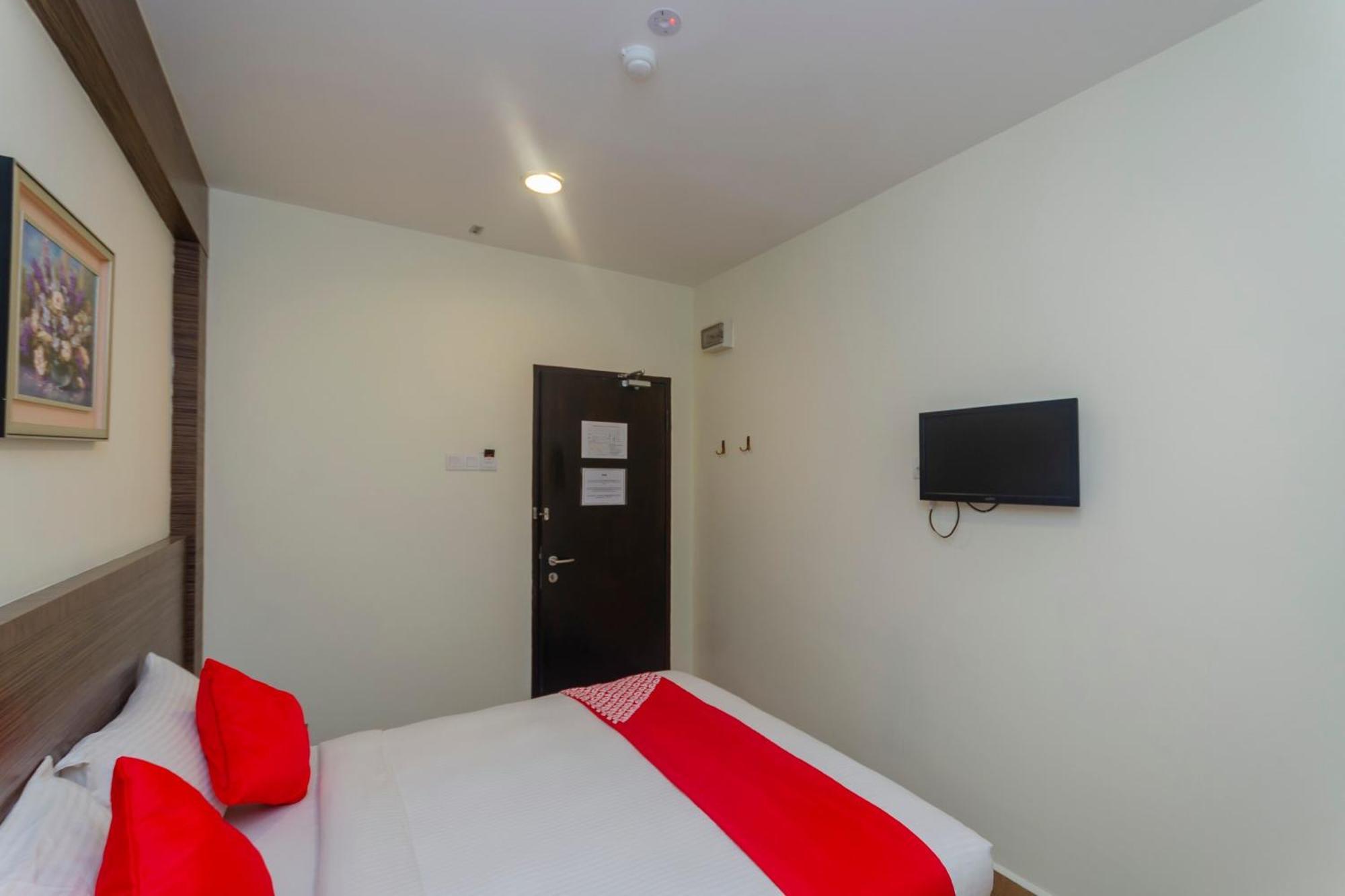 โอโย 596 เดอะ วินเทจ โฮเต็ล Hotel ยะโฮร์บาห์รู ภายนอก รูปภาพ