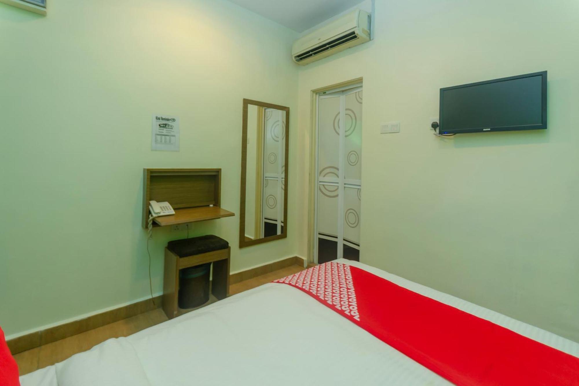 โอโย 596 เดอะ วินเทจ โฮเต็ล Hotel ยะโฮร์บาห์รู ภายนอก รูปภาพ